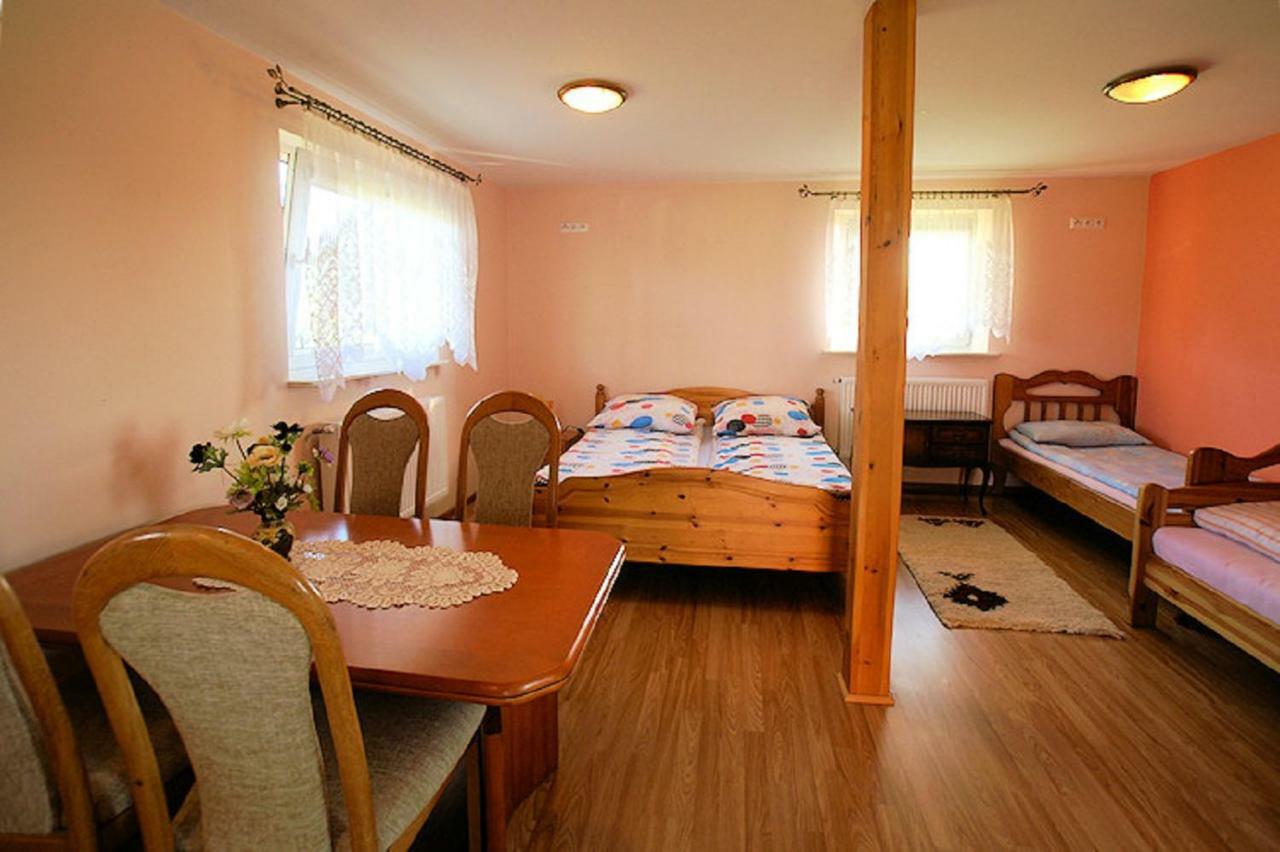 Agroturystka Na Polanie Apartment ชเวียนตา คาตาร์ซินา ภายนอก รูปภาพ
